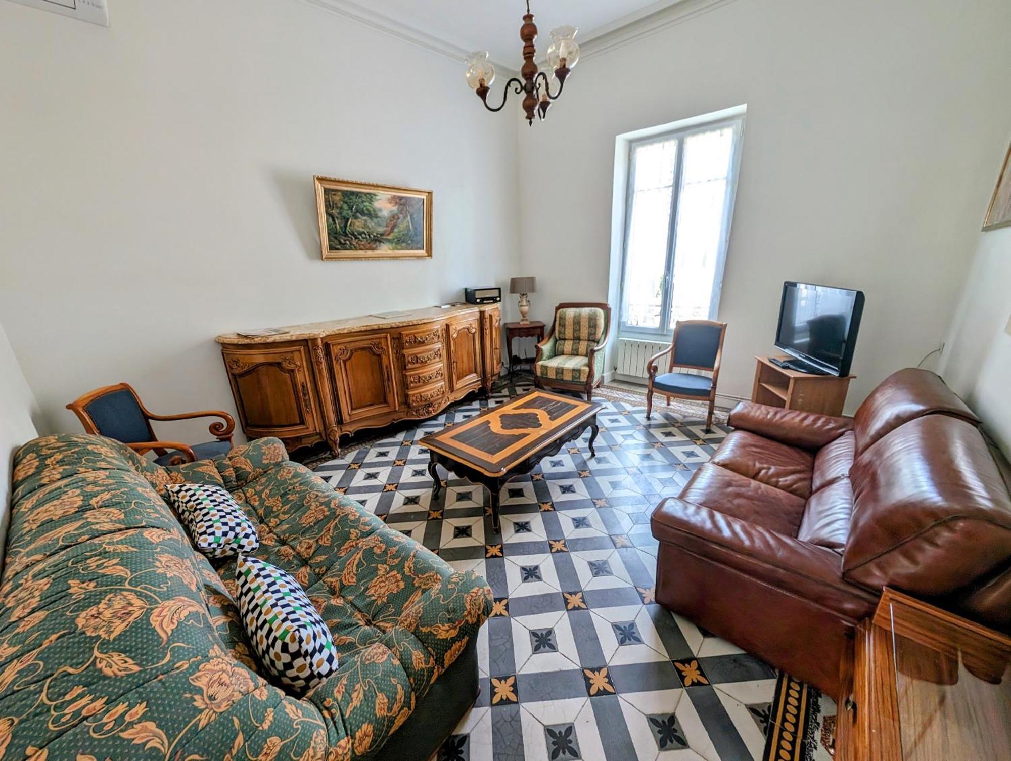 Maison De Style Tout Confort, Position Ideale, Avec Clim Et Petit Exterieur Orange  Esterno foto